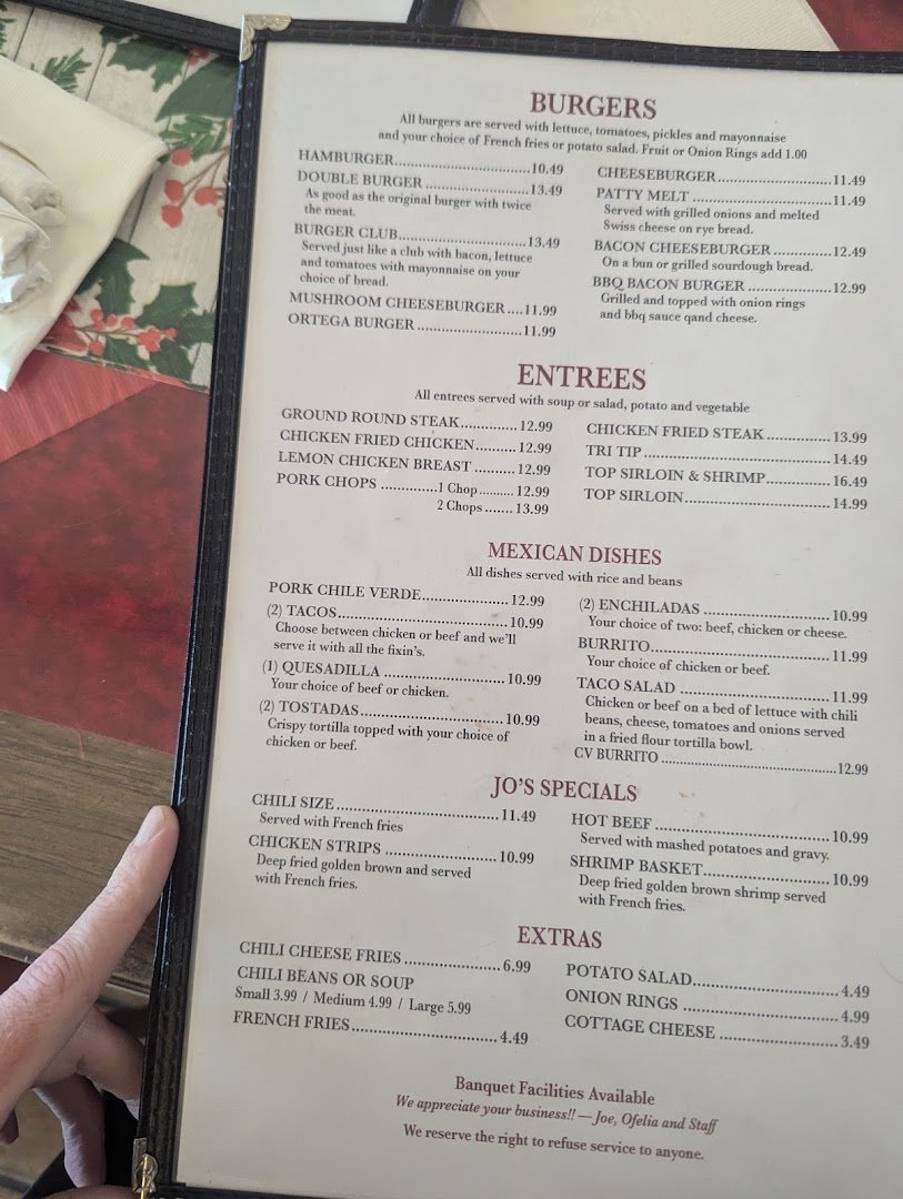 Casual family restaurant interior with a quiet, historic feel.